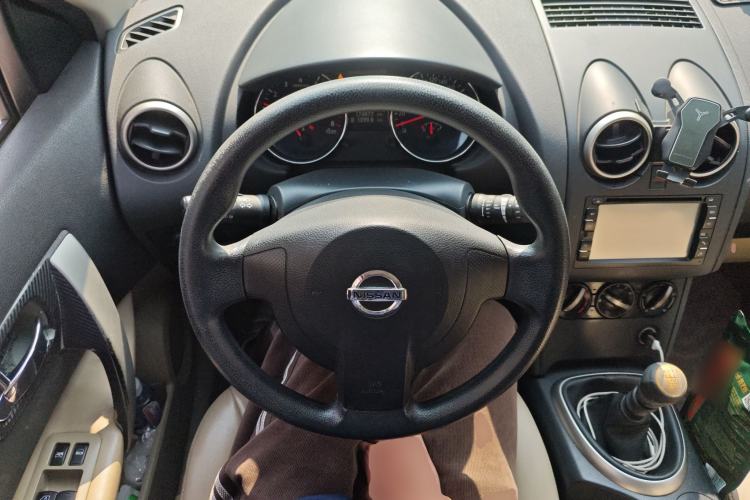 Used Nissan Qashqai 2012 2.0 XL Fire 6MT 2WD Steering Wheel