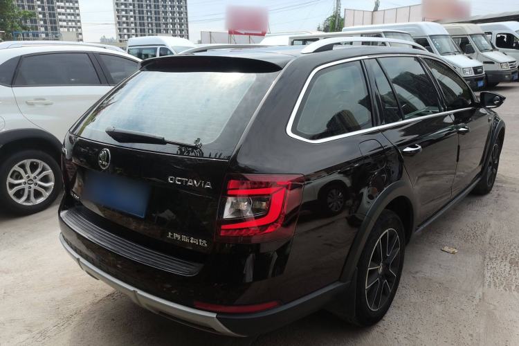 Used Skoda Octavia 2018 Station Wagon TSI230 DSG Luxury Edition
