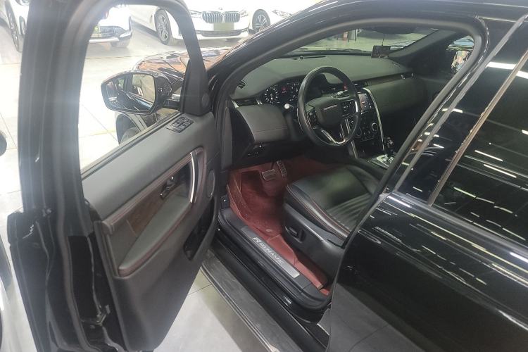 Used Land Rover Discovery Sport 2022 249 PS R-Dynamic S Performance Edition 5 Seats Driver Seat