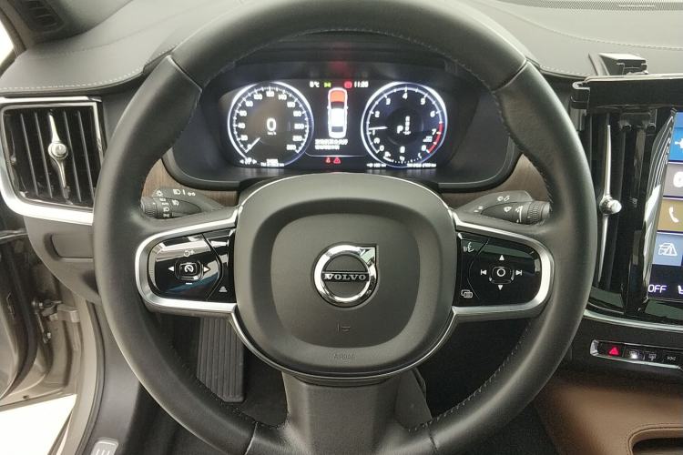 Used Volvo S90 2021 B5 Zhiyuan Luxury Edition