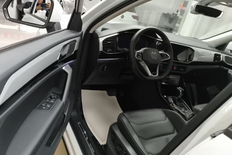 Used Volkswagen Tayron 2022 280TSI Two-Wheel Drive Luxury Smart Connectivity Version
