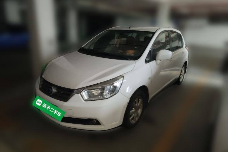 Used Venucia R50 2013 1.6L Automatic Fashion Edition