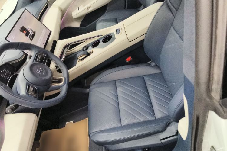 Used Zeekr 001 2025 YOU Edition 100 kWh All-Wheel Drive Left Front Seat