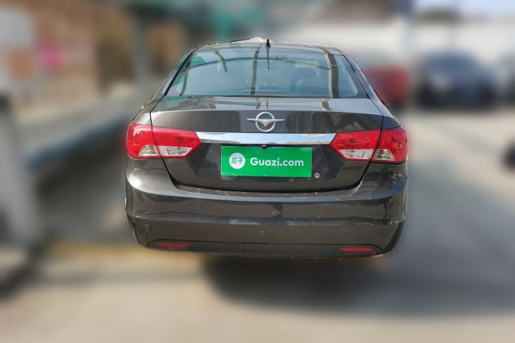 Used Haima M3 2015 1.5L Manual Elite Model
