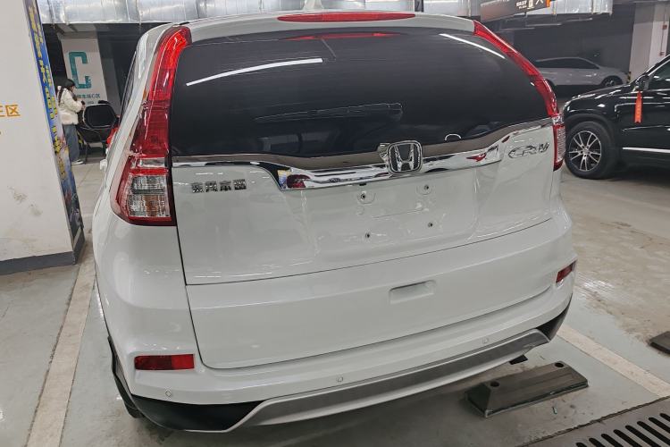 Used Honda CR-V 2016 2.0L Two-Wheel Drive Classic Edition