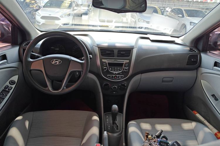 Used Hyundai Verna (older generation) 2014 1.4L Automatic Smart GLS
