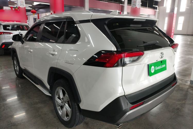 Used Toyota RAV4 2020 2.0L CVT Two-Wheel Drive Fashion Edition
