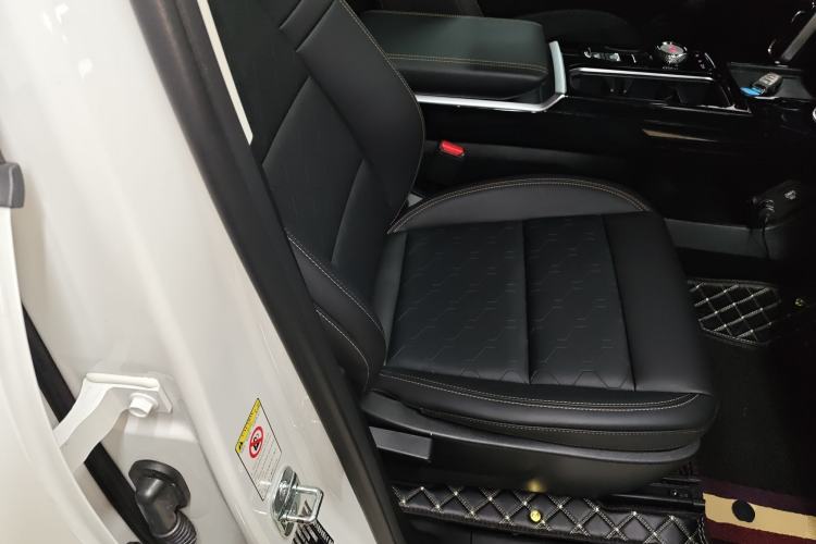 Used Haval DARGO 2022 1.5T DCT Two-Wheel Drive Border Collie Edition Right Front Seat