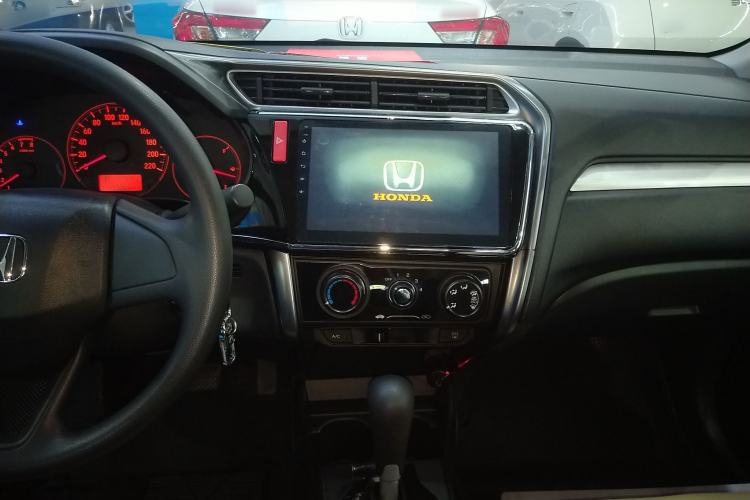 Used Honda Greiz 2016 1.5L CVT Classic Edition
