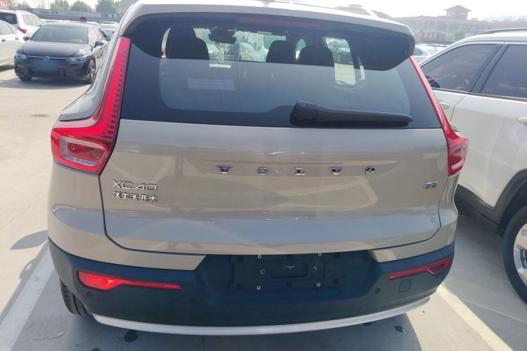 Used Volvo XC40 2024 B3 Zhiyuan Luxury Edition Rear