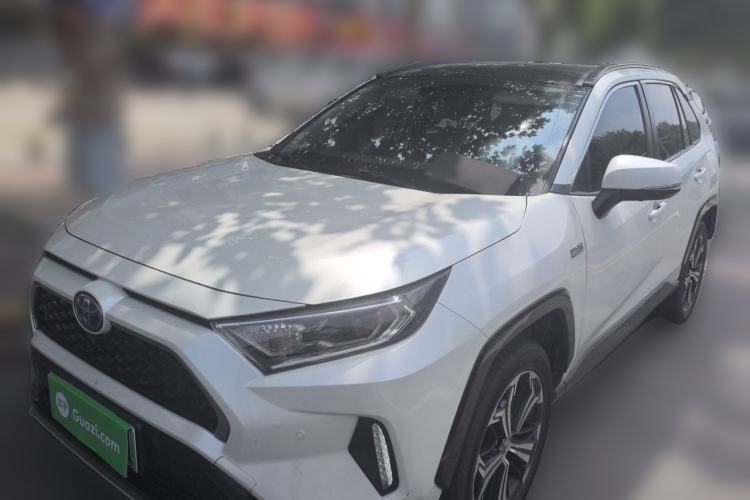 Ojetý Toyota RAV4 Rongfang Plug-in Hybrid 2022 2.5L Four-Wheel Drive Flagship Pro