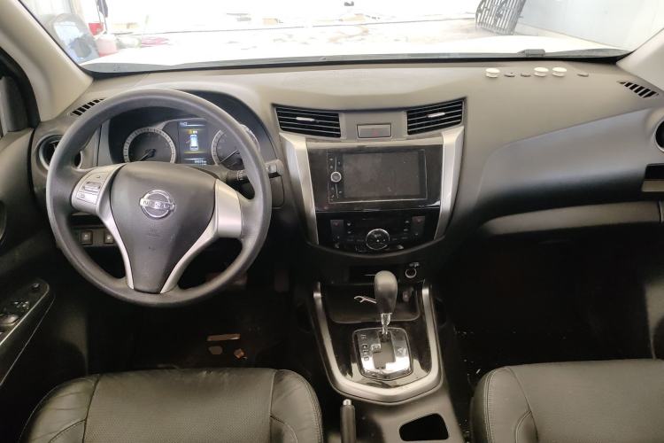 Used Nissan Terra 2018 2.5L Automatic 2WD Luxury Edition