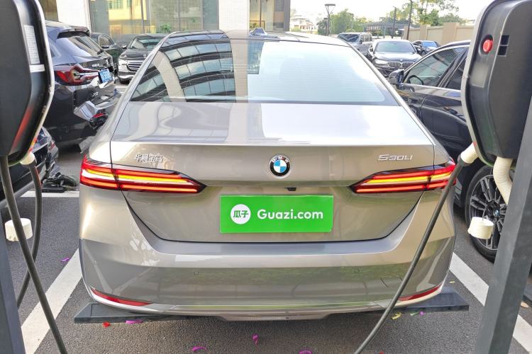 Used BMW 5 Series 2024 530Li Luxury Package Premium Edition