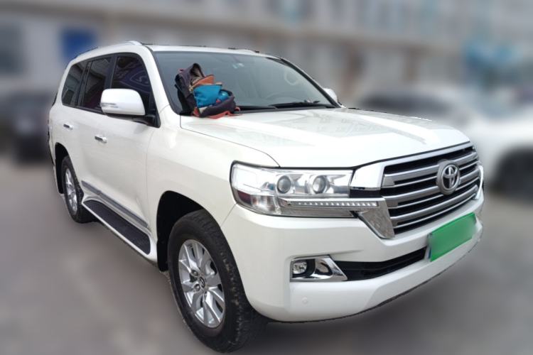 Used Toyota Land Cruiser 
