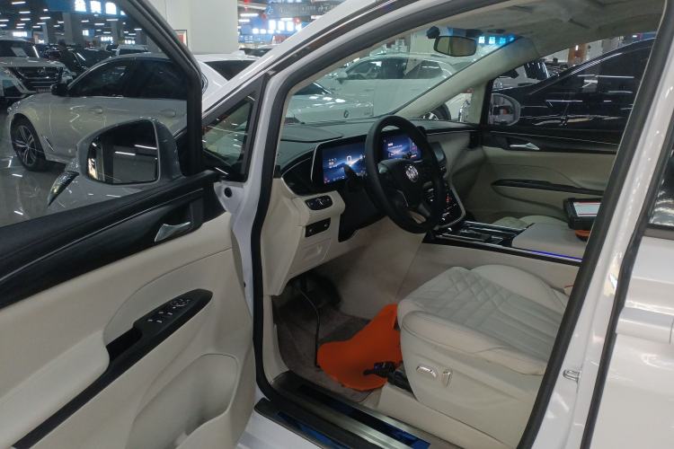 Used Buick GL8 2023 ES Lu Zun Comfort Model
