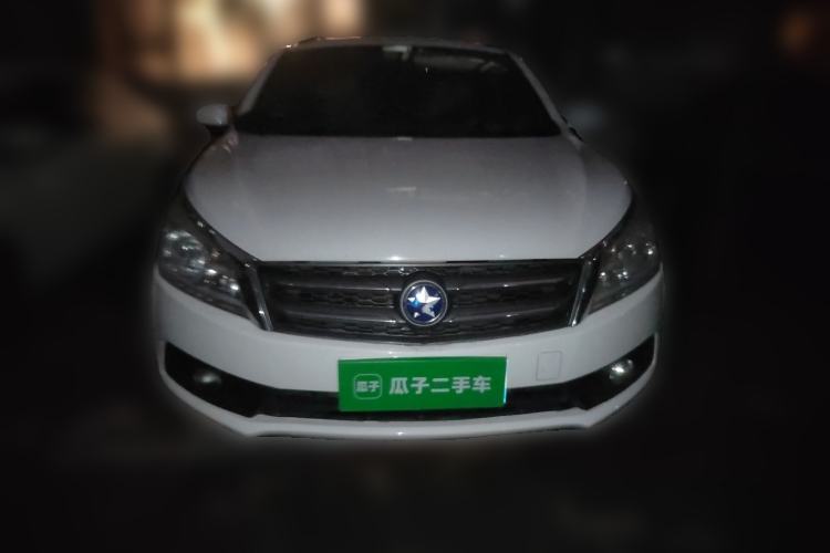 Used Venucia T70 2015 2.0L CVT Smart Choice Edition