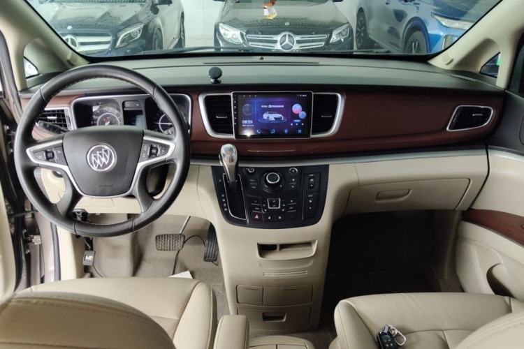 Used Buick GL8 2017 25S Prestige Version China V Standard
