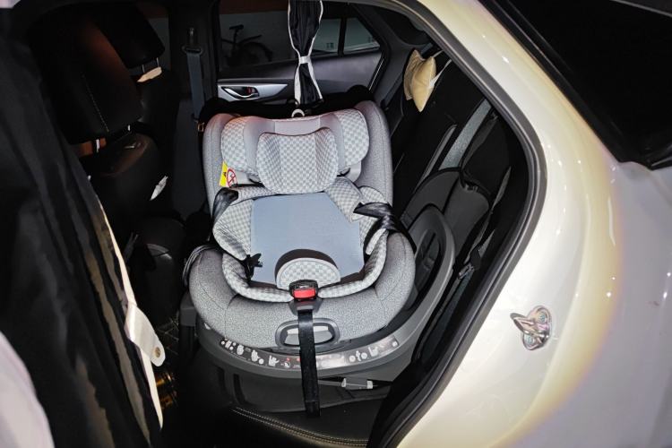 Used Mazda CX-4 2018 2.0L Automatic Two-Wheel Drive Blue Sky Dynamic Version China VI Standard Left Rear Seat