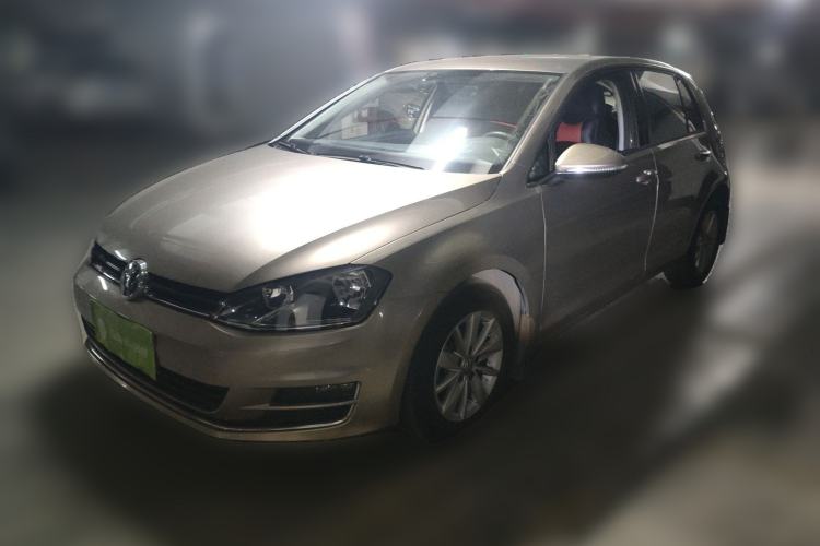 Used Volkswagen Golf 2016 1.6L Manual Fashion Edition