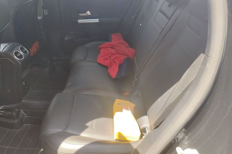 Used Mercedes-Benz GLA 2020 GLA 200 Left Rear Seat