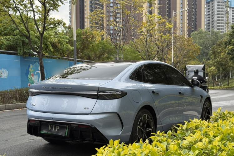 Used BYD Seal 2022 700 km Long-Range Rear-Wheel-Drive Version
