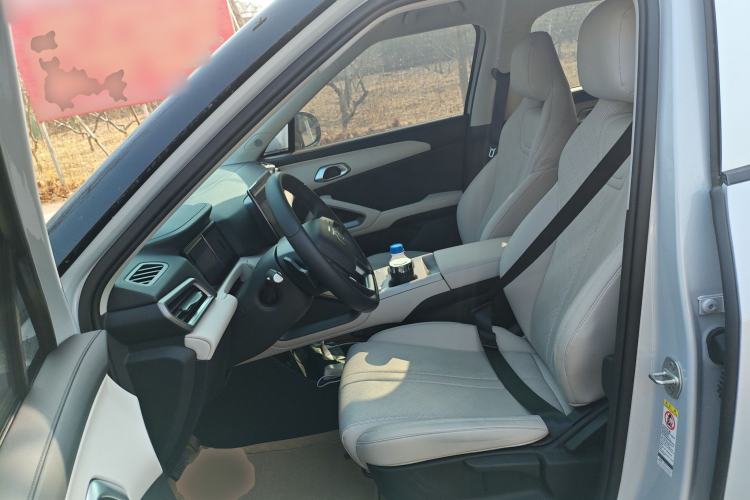 Used BYD Yuan UP 2025 Intelligent Driving Version 401 KM Dynamic Edition