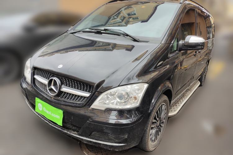 Used Mercedes-Benz Viano 2013 3.0L Navigator Edition