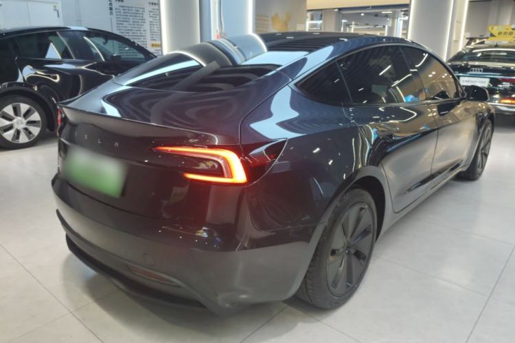 Used Tesla Model 3 2025 Rear-Wheel-Drive Version Rear Right 45 Deg