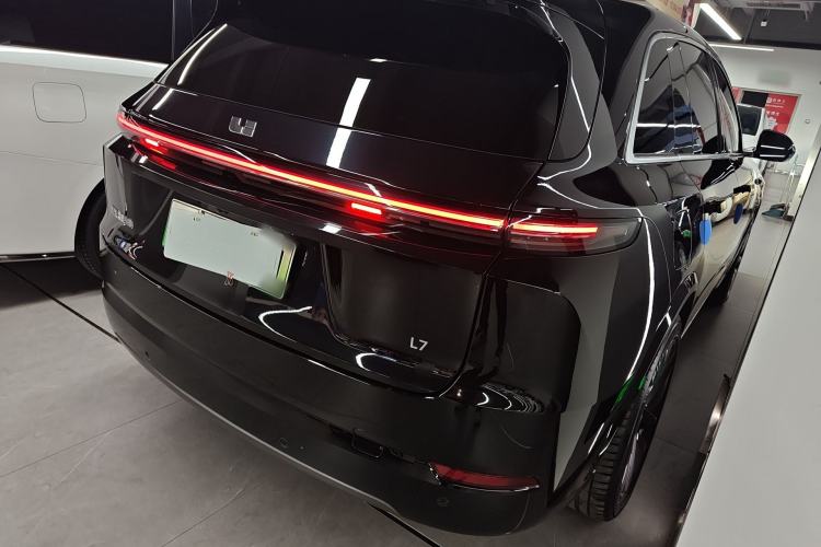 Used Li Auto L7 2024 Ultra Model Rear Right 45 Deg