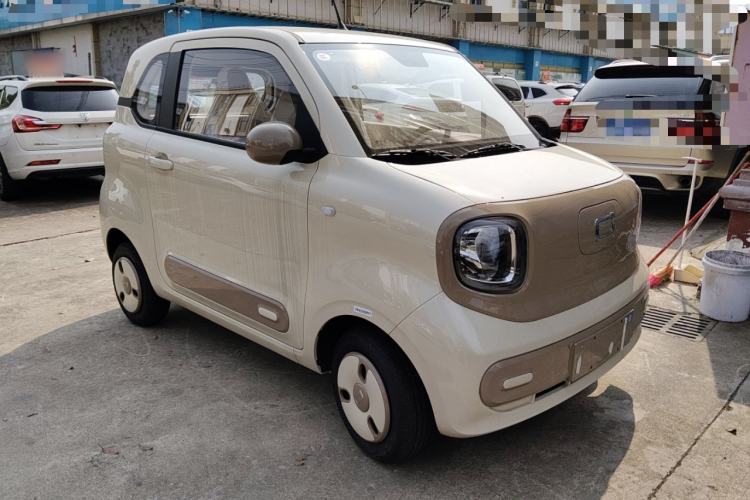 Used Bestune Pony 2026 222km Colorful Horse Front Right 45 Deg