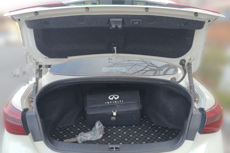 Used Infiniti Q50L 2018 2.0T Enjoyment Version China V Standard