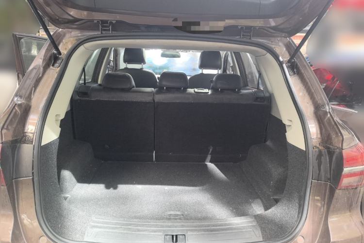 Used Roewe RX5 2016 20T Two-Wheel Drive Manual Flagship Edition