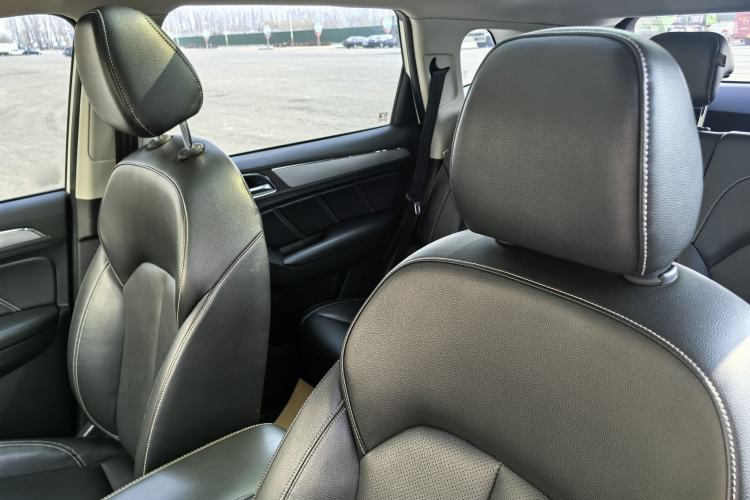 Used Roewe RX5 2016 20T Two-Wheel Drive Automatic Internet Smart Edition