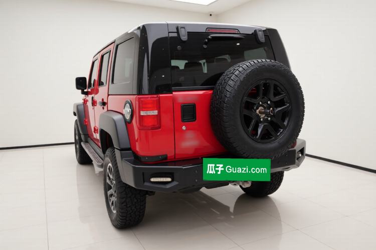 Used BAIC Off-Road BJ40 2017 40L 2.3T Automatic All-Wheel Drive Ring of the Tower Champion Edition Exterior 3