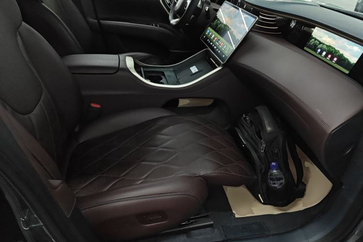 Used Avatr 11 2024 730 Luxury Edition with Three Lasers and Rear-Wheel Drive
