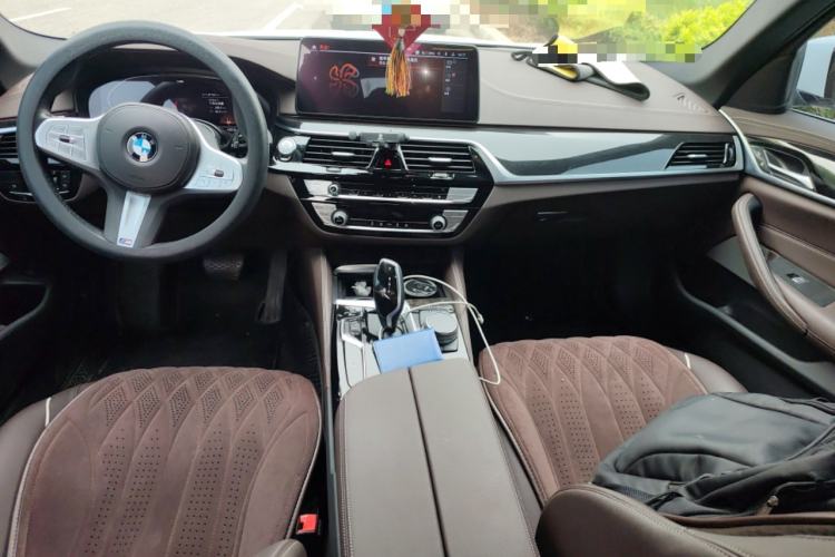 Used BMW 5 Series 2022 Restyled 525Li M Sport Package
