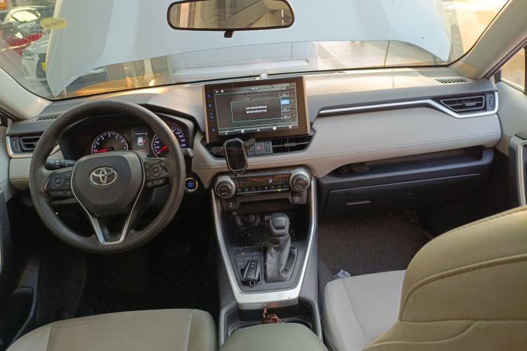 Used Toyota Wildlander 2021 2.0L CVT 4x4 Luxury Edition