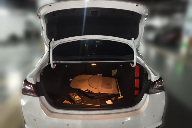 Used Chevrolet Malibu XL 2019 535T CVT Active Version Trunk