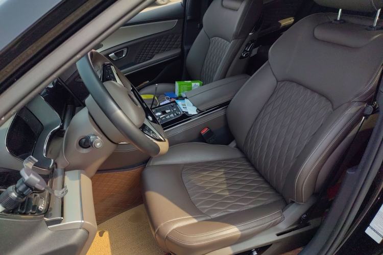 Used BYD Han 2022 DM-i 121KM Prestige Model