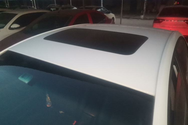 Used Chevrolet Cavalier 2018 320 Manual Xinyue Edition Roof