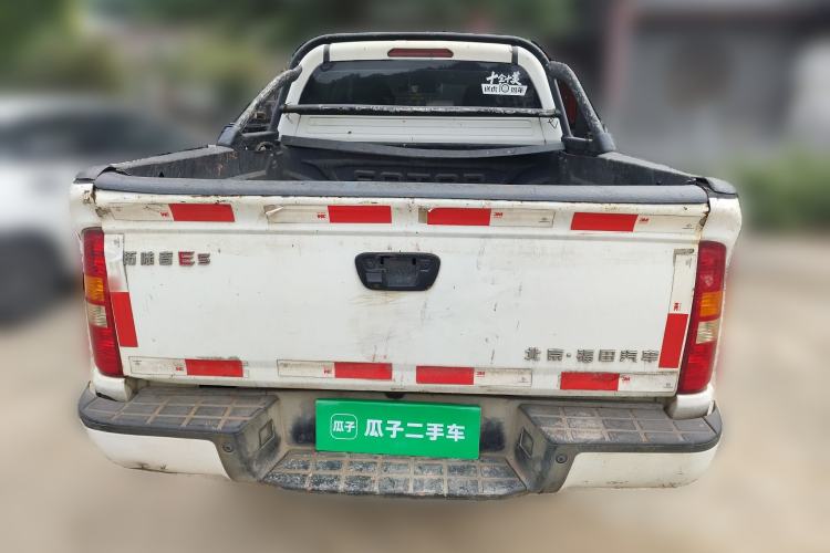 Used Foton Tunland 2018 2.8T E5 Two-Wheel-Drive Comfort Version with Long Wheelbase Equipped with 4J28TC4 Engine
