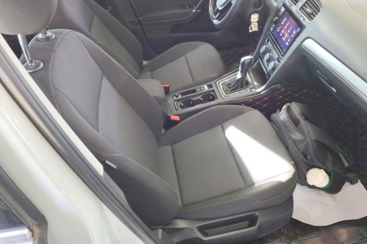 Used Volkswagen Golf 2019 200TSI DSG Comfort & Ambition Edition China VI Standard