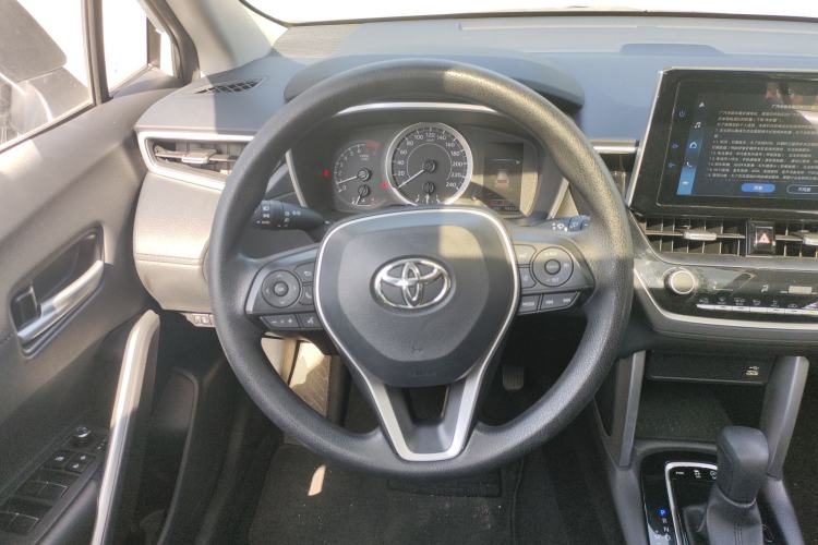 Used Toyota FRONTLANDER 2022 2.0L CVT Luxury PLUS Edition
