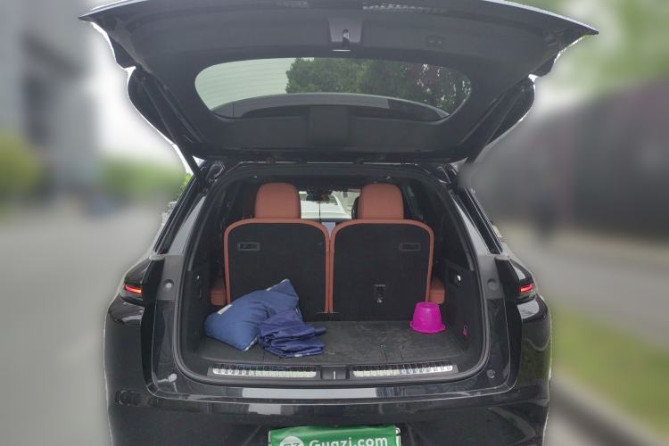 Used Li Auto L8 2023 Pro Model Trunk