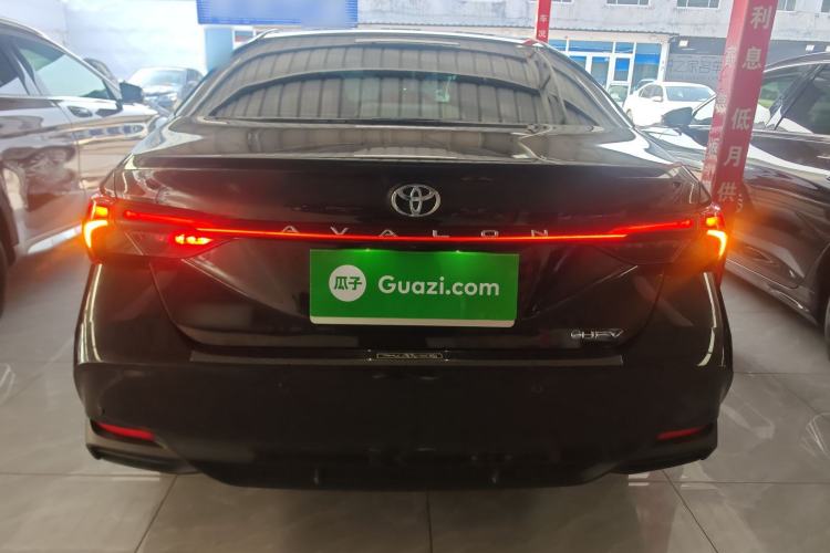 Used Toyota Avalon 2024 Dual-Motor 2.0L Luxury Edition