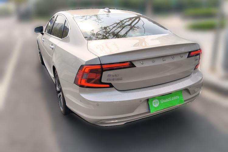 Used Volvo S90 2021 B5 Luxury Smart Edition
