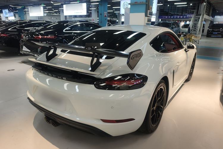 Used Porsche 718 2016 Cayman 2.0T
