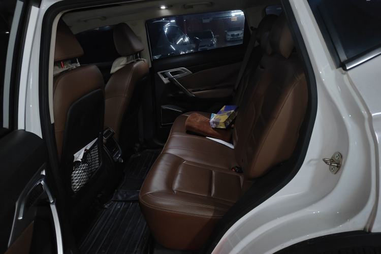 Used Geely Auto Emgrand X7 Sport 2016 1.8TD Automatic ZhiZun Version
