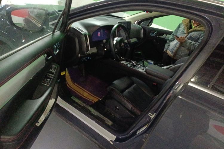 Used BYD Tang New Energy 2018 DM 2.0T All-Wheel Drive Smart Connect Elite 7-Seater China V Emission Standard Driver Seat