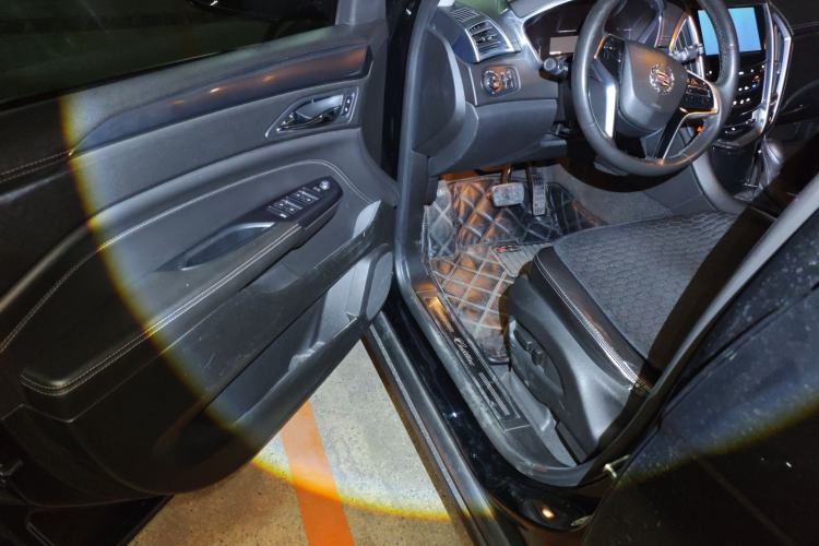 Used Cadillac SRX 2014 3.0L Comfort Model Driver Seat